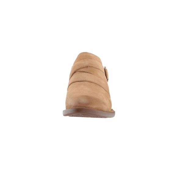 Born Boone Mules in Natural - Picture 6 of 6